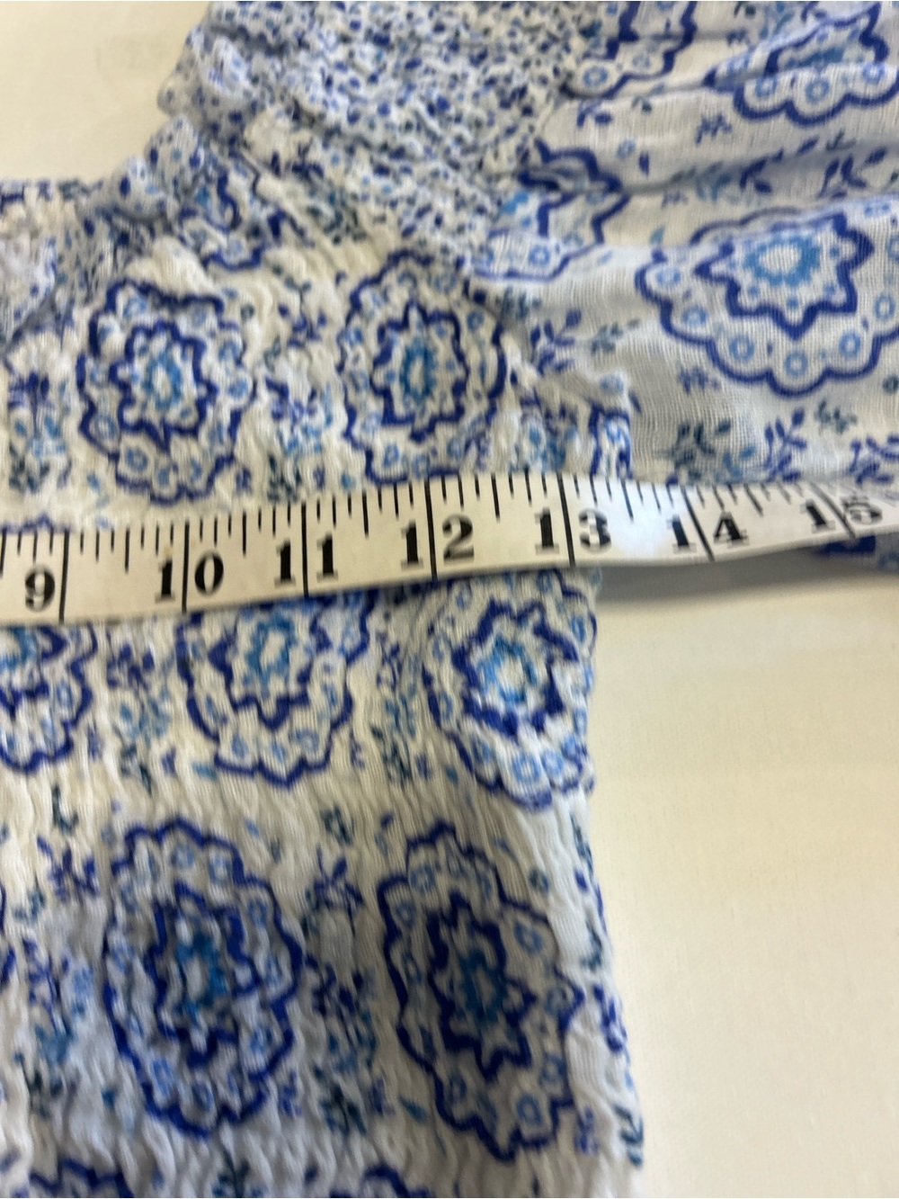 Temptation Positano Blue & White 100% Linen Smocked Puff Sleeve Crop Top Women’s - Picture 6 of 10